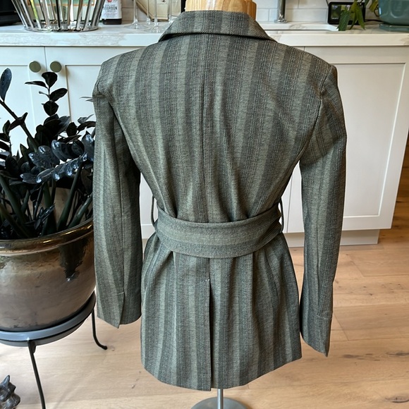 EUC Danielle Bernstein longer belted single button plaid lined jacket - Picture 10 of 16